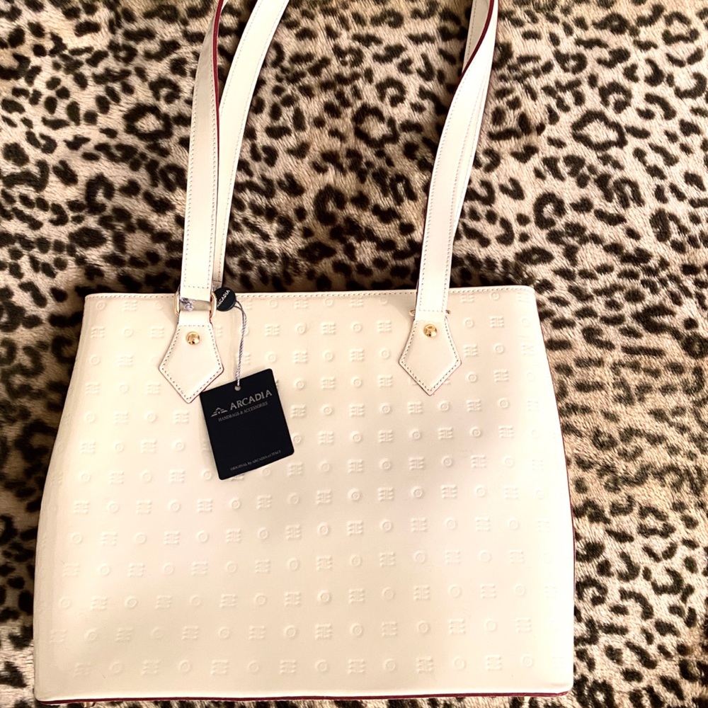 Acadia patent leather bag
